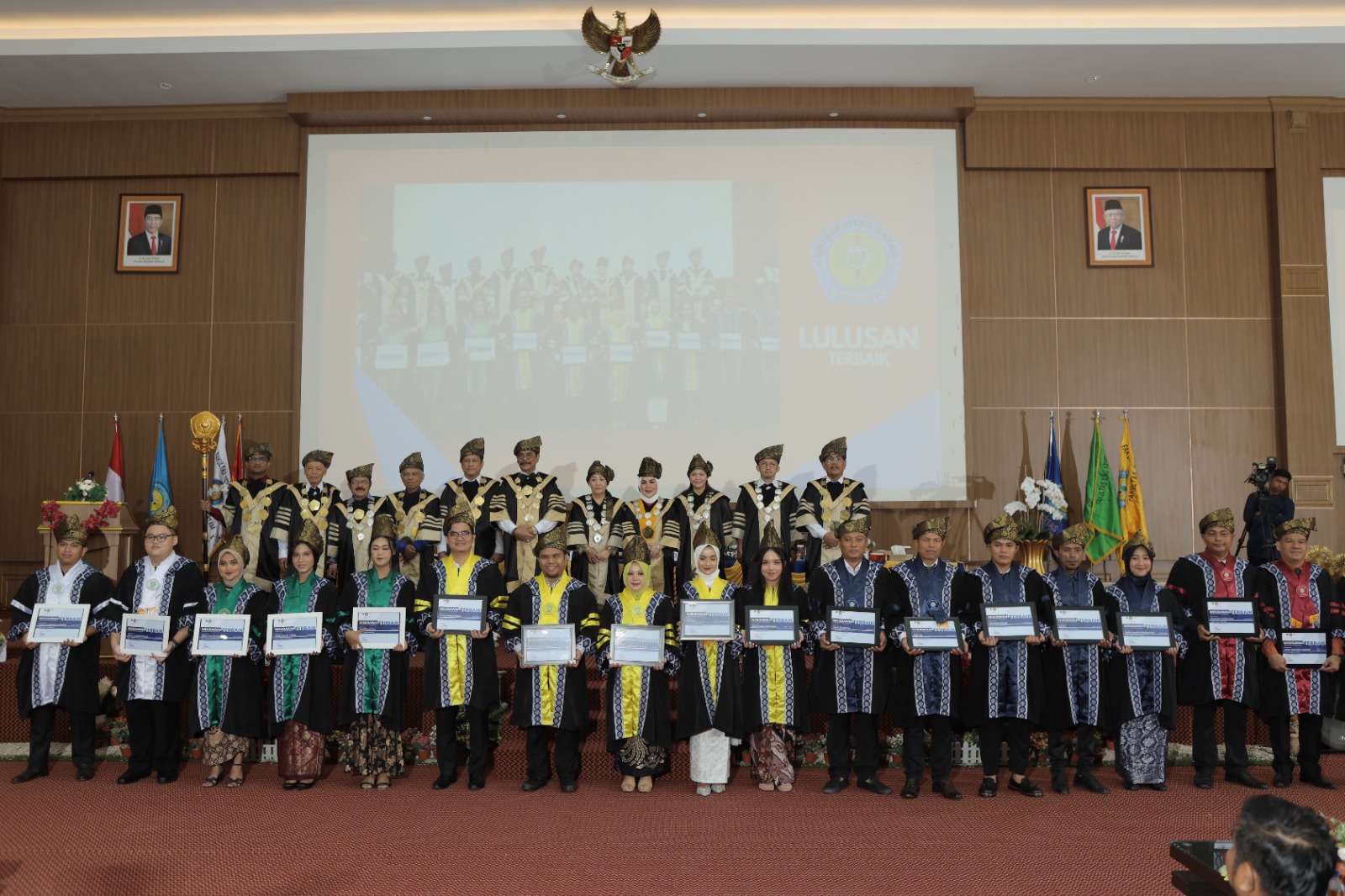 sidang-senat-terbuka